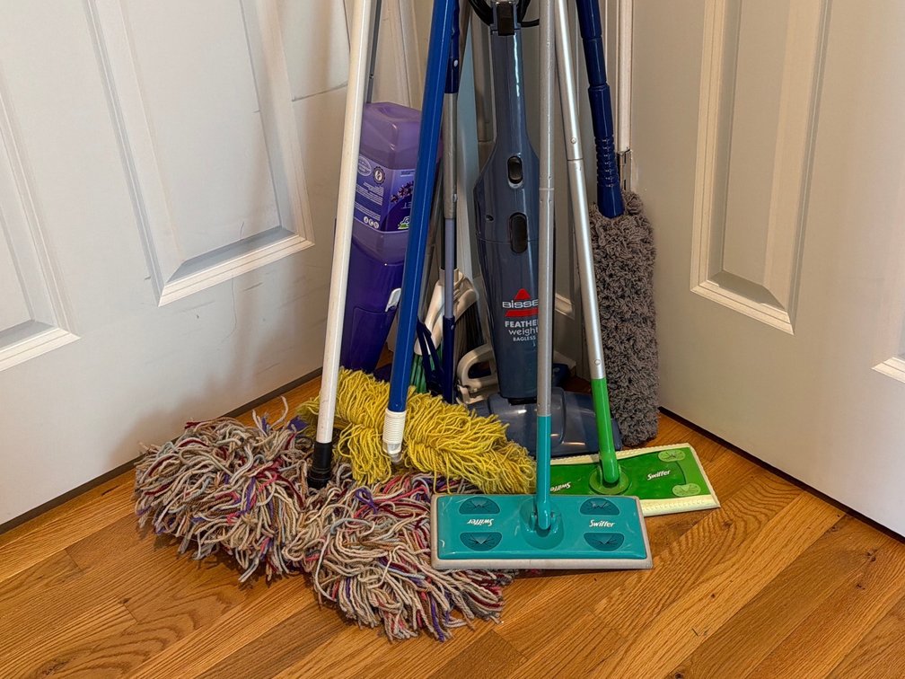 Lot of Floor Care Tools