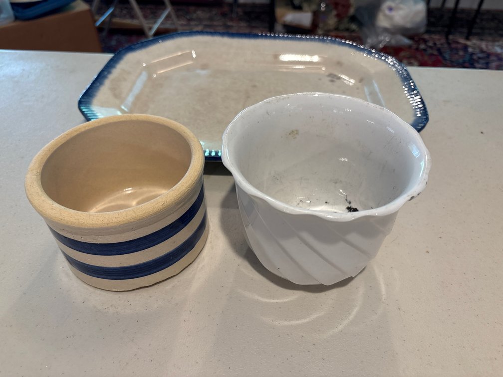 Pottery & Decor Lot