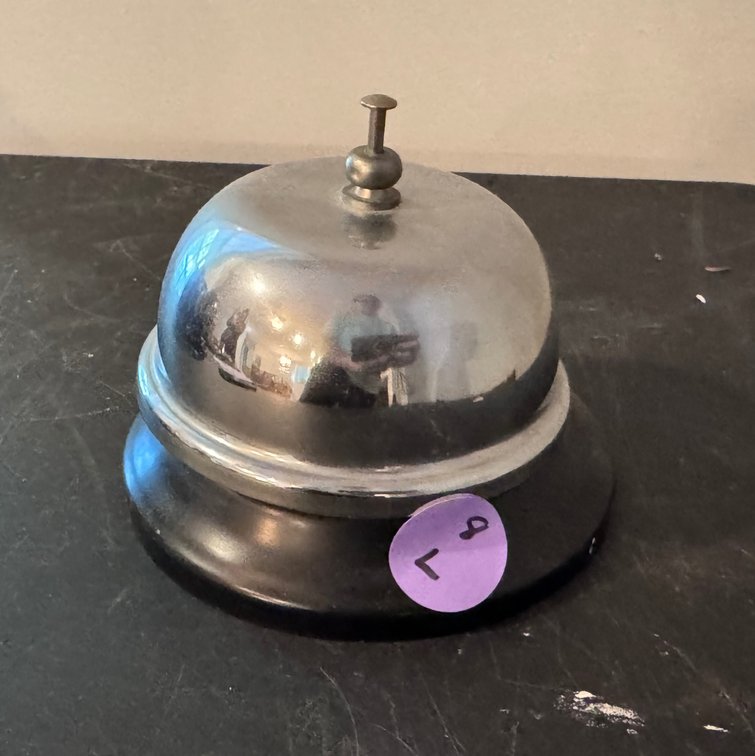 Hotel Bell