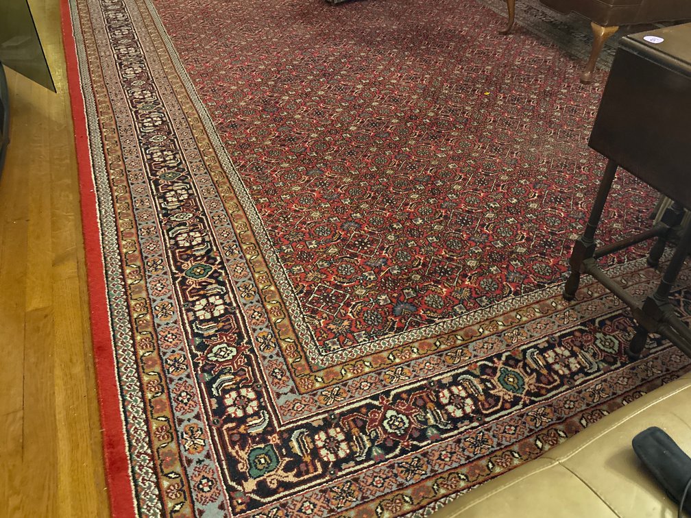 Wool All-Over Pattern Crimson Area Rug