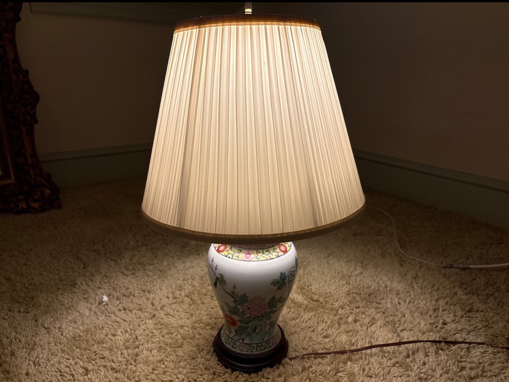 Chinoiserie Floral Accent Table Lamp