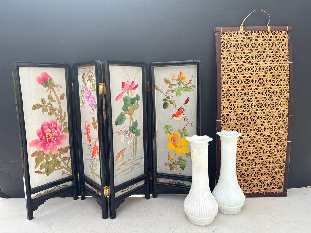 Tabletop Miniature 4-Panel Folding Screen, Woven Rattan Wall Hanging, and Milk Glass Vases Lot