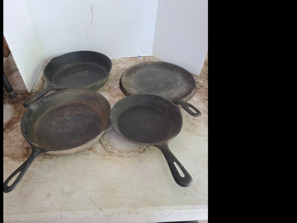 Cast Iron Frying Pans,  Griddle