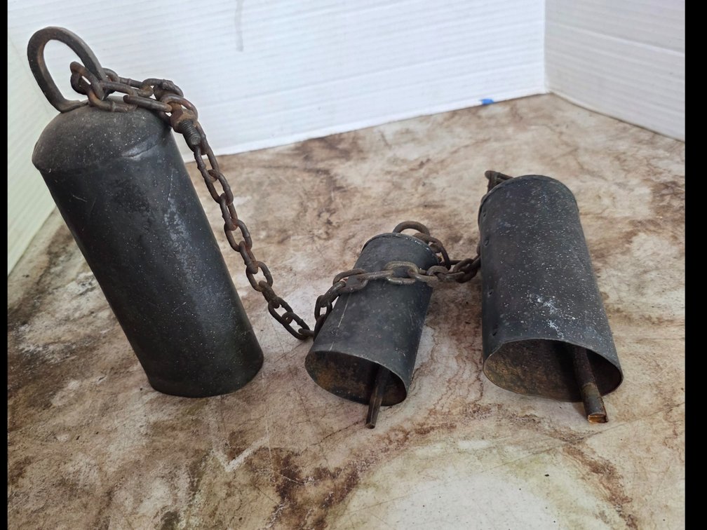 Metal Cow Bells