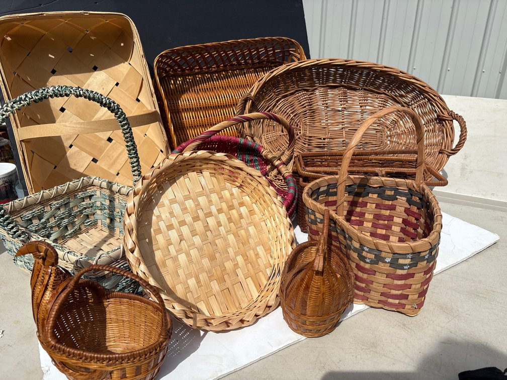 Basket Lot
