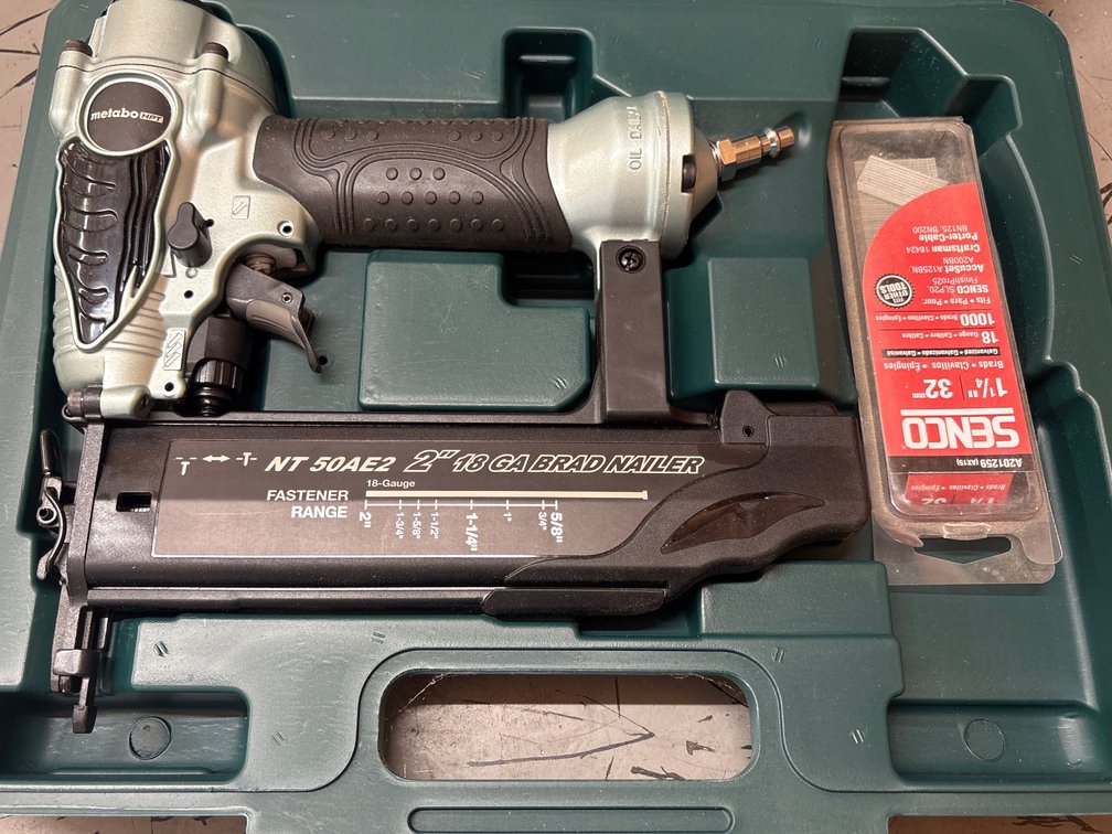 Metabo HPT NT 50AE2 2" 18-Gauge Brad Nailer with Hard Case & Senco Brads