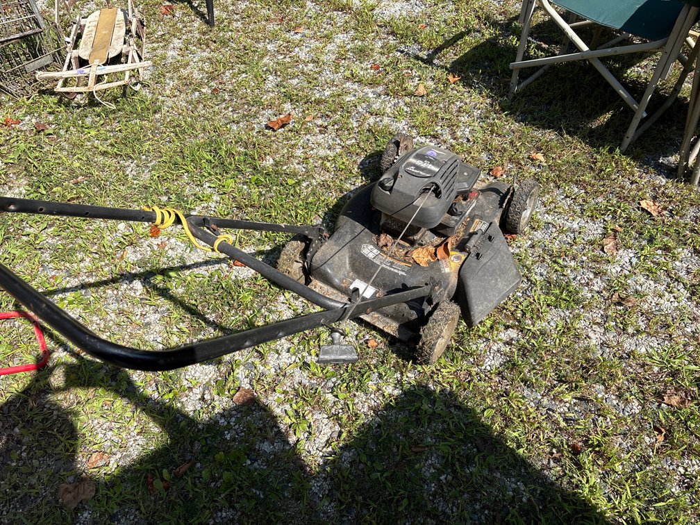 Murray 20" Push Lawn Mower – Briggs & Stratton 475 Series Engine