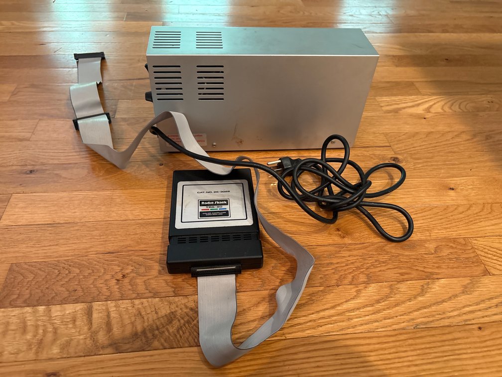 Radio Shack TRS-80 Color Computer Disk Drive & Controller 26-3022 CoCo