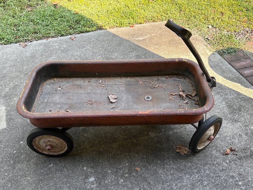 Red Metal Coaster Wagon