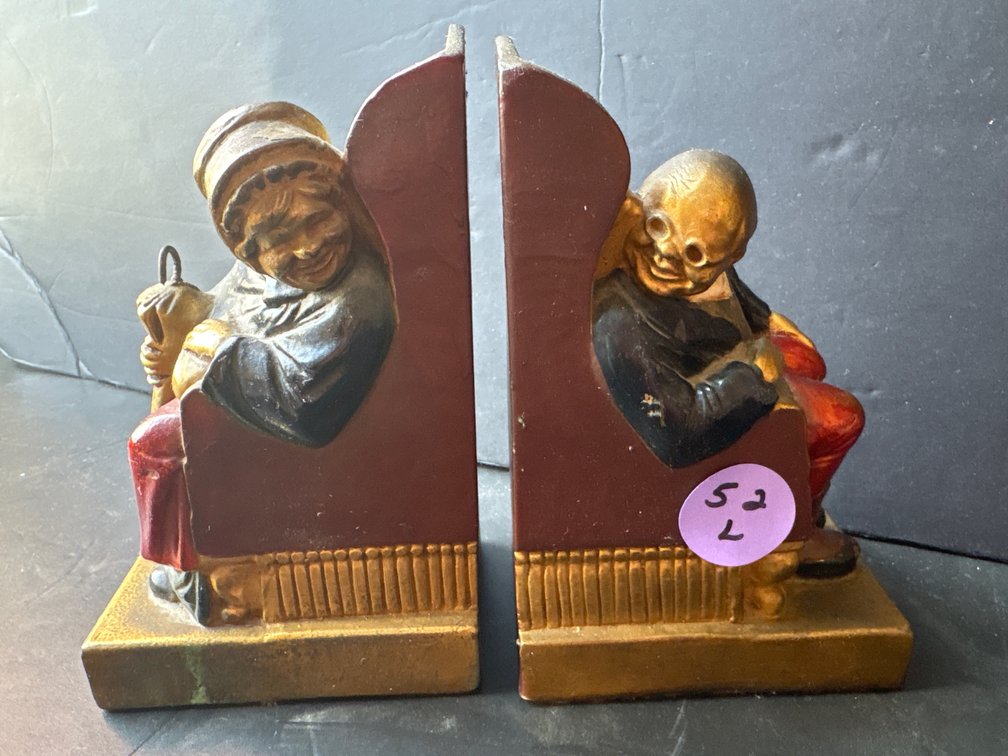 Armor Bronze Co. Cast Metal Bookends Elderly Couple by Fireplace