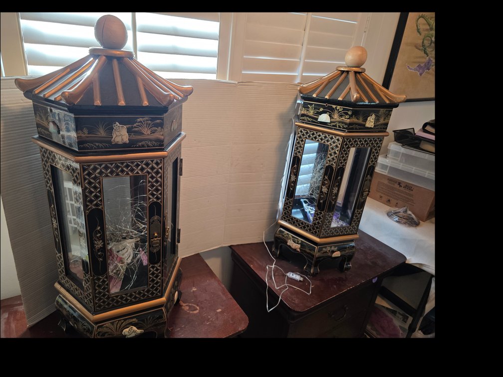 Asian-style black lacquer and gilt pagoda-top floor lamp or small lighted showcase with hand-painted landscape details and mother-of-pearl accents,