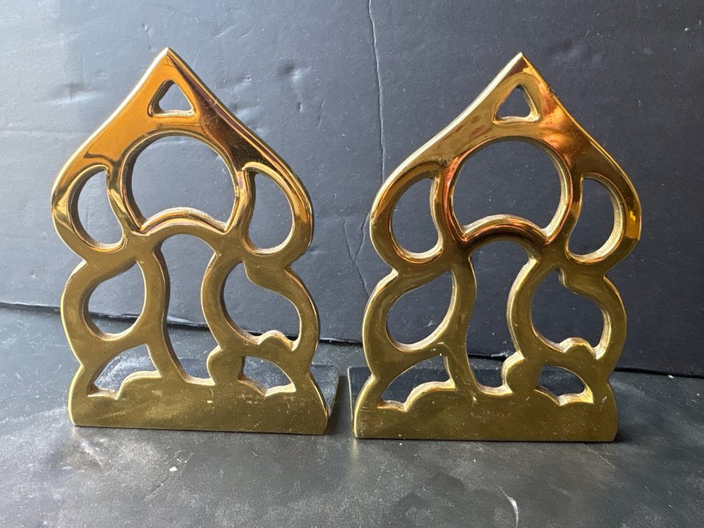 1983 Monticello Virginia Metalcrafters Heavy Brass Gothic Arch Bookends