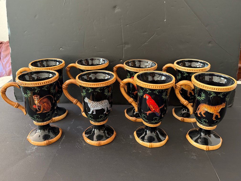 8 Raymond Waites Safari Certified International Mugs