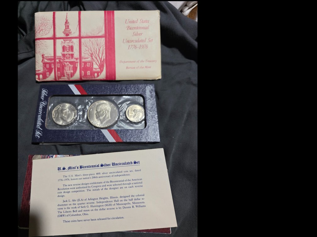 Uncirculated  United States  Bicentennial  Silver Set