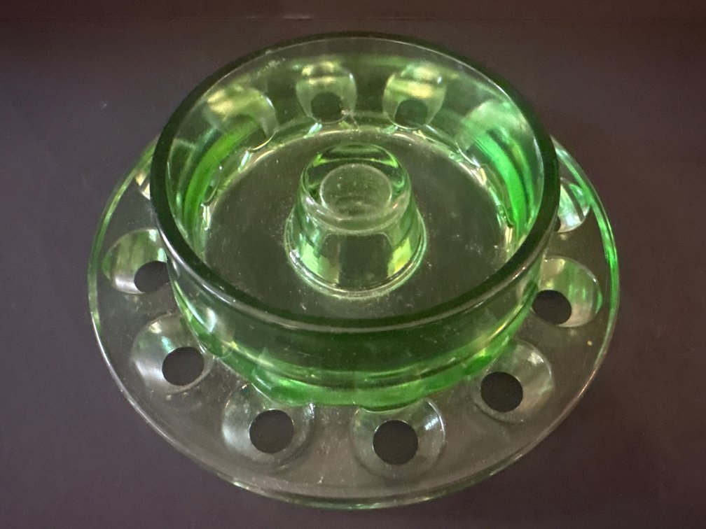 Glass Multi-Hole Flower Frog