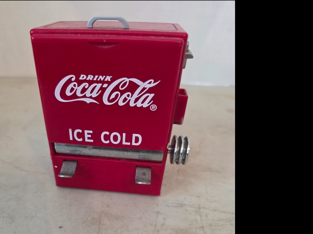 Retro Coca-Cola Vending Machine Toothpick Dispenser