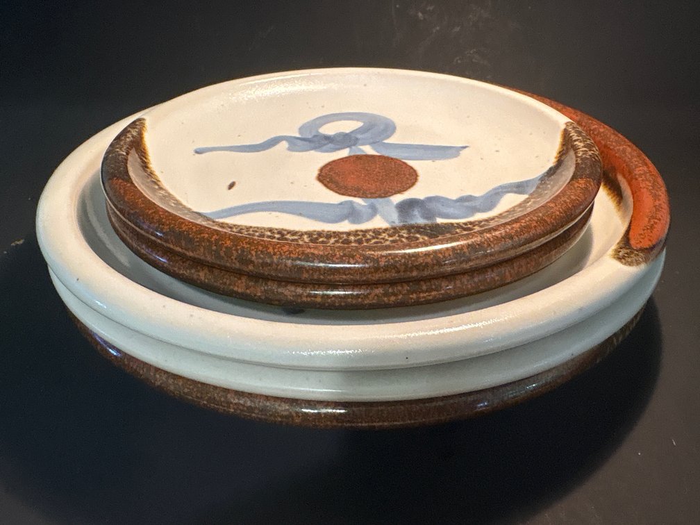 Handcrafted Studio Art Pottery Decorative Plate / Dish with Artist Signature (x5)