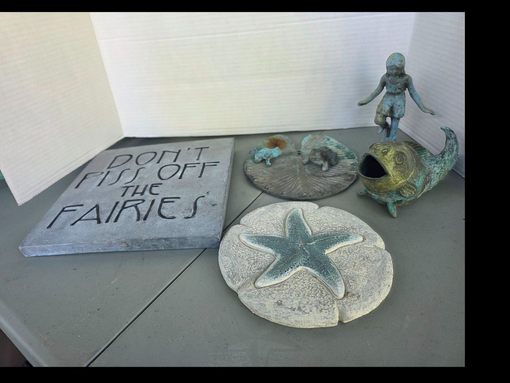 Garden Decor  Lot, Metal Verdigris patina Fish, Frogs on  lily  Pad, etc