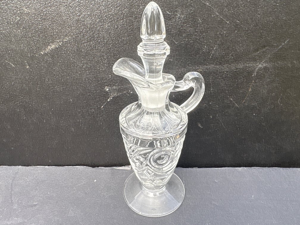 Cape Cod Pattern Glass Oil & Vinegar Cruet