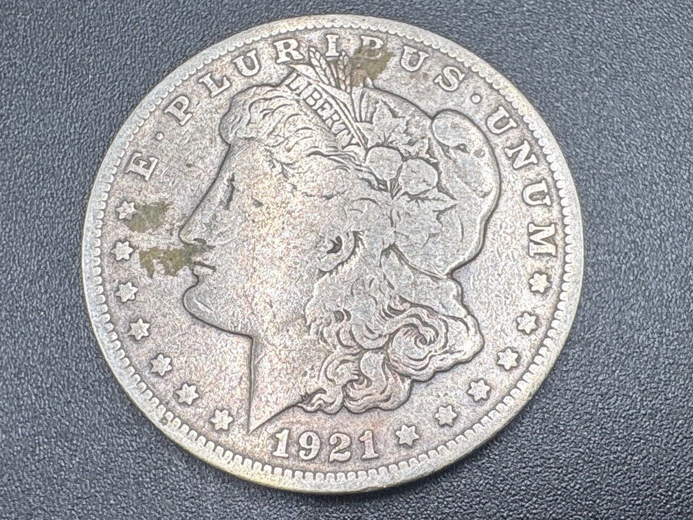 1921 Silver  Morgan  Dollar
