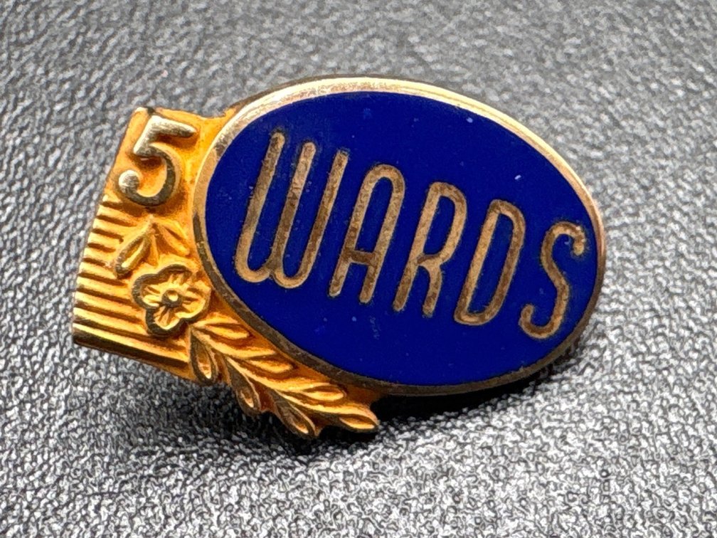 1.20 Grams 10K Gold Tie Tack