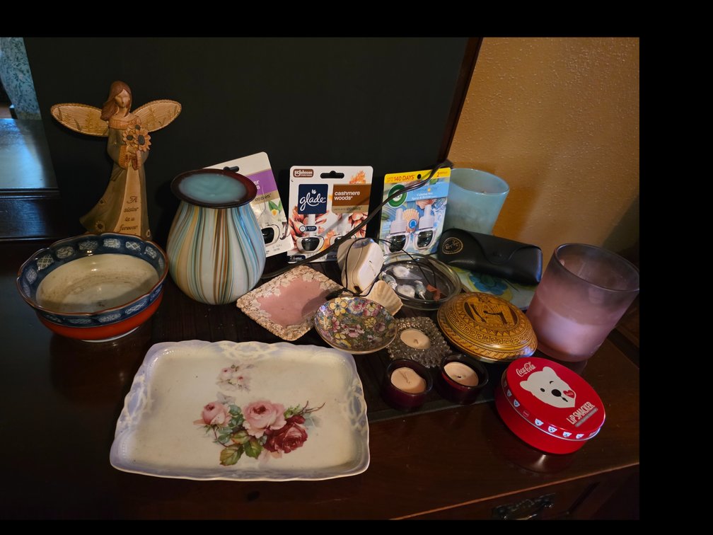 Decor  Lot, Figurine: Porcelain  Vanity Tray, Candles , Etc