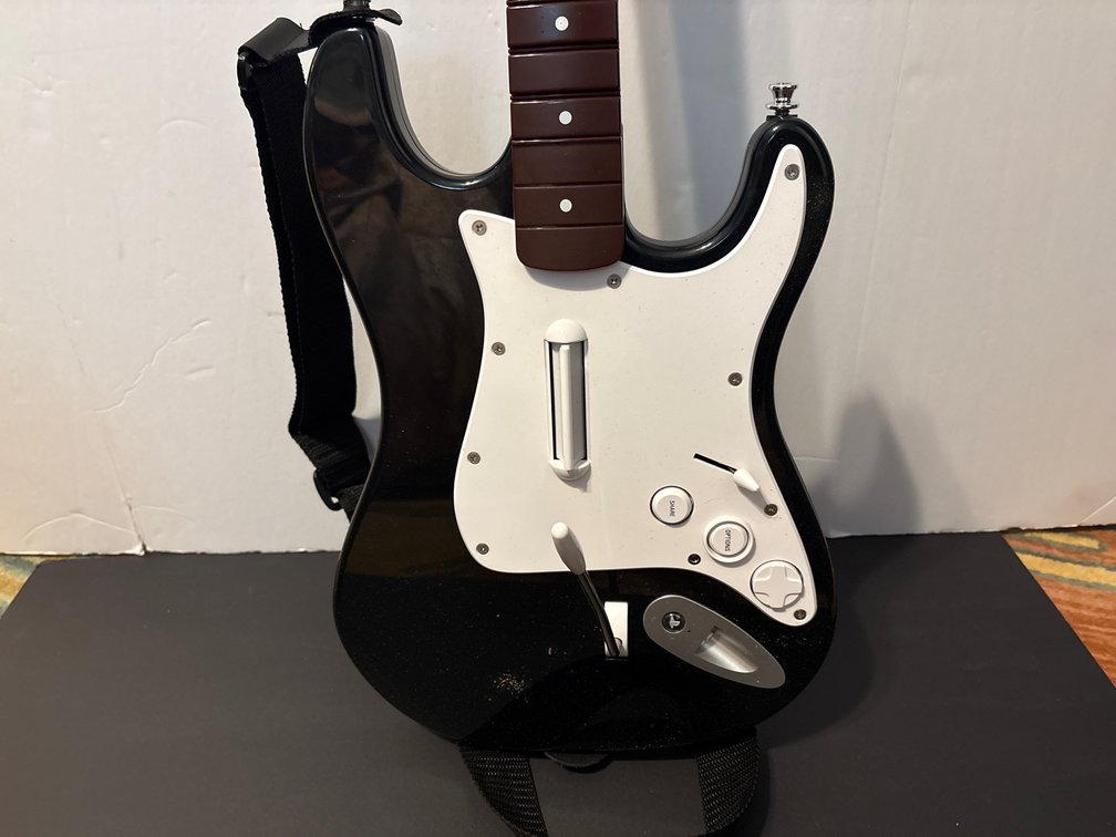 Rock Band 4 Wireless Fender Stratocaster for Playstation 4
