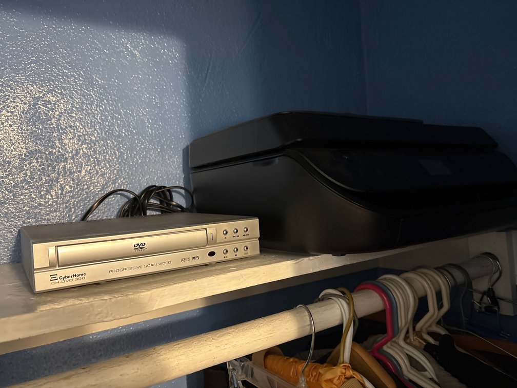 Closet Lot-Clothes, linens, electronics