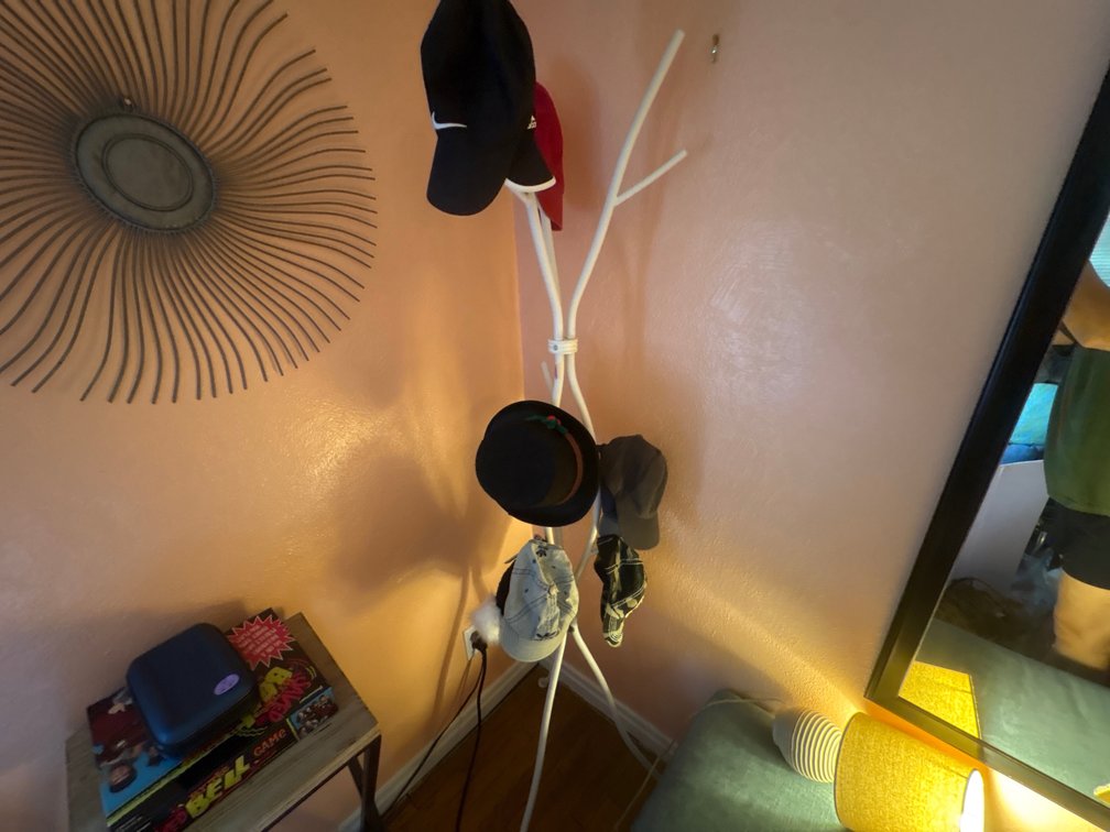 White Metal Coat/Hat Rack