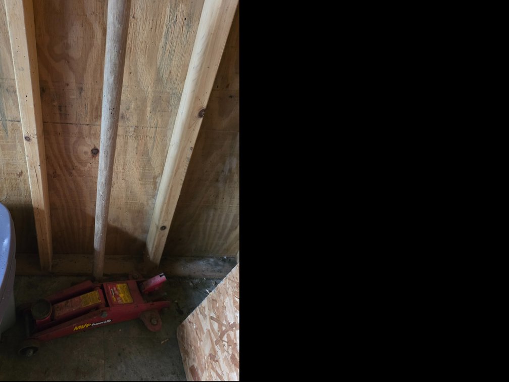 MVP  4000 Lb. Hydrolic. Floor Jack, Sledge Hammer