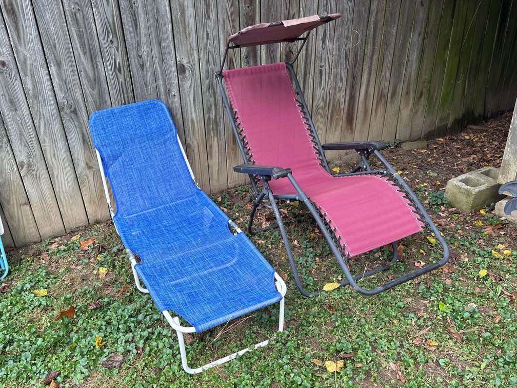 Outdoor Patio & Pool Lounge Chair Set (Blue Sun Lounger & Red Zero-Gravity Canopy Recliner)
