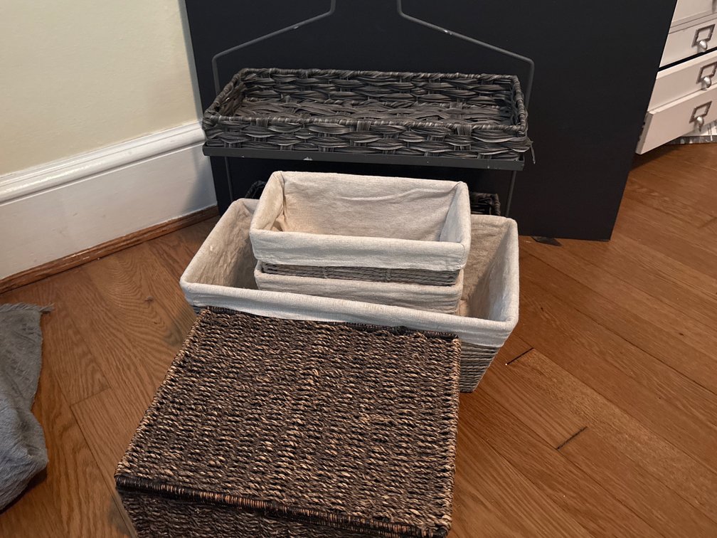 Basket Lot