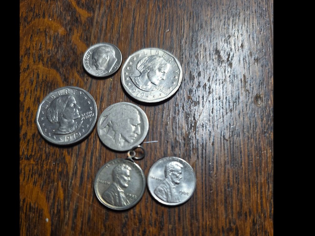 Buffalo Nickel,  (2) 1979 Susan B. Anthony Dollar , etc