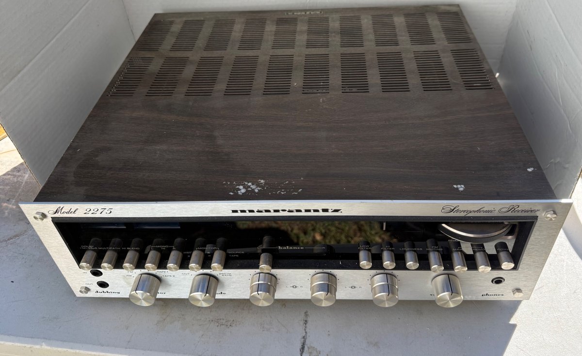 Marantz Stereophonic Receiver (such as the Marantz 2325