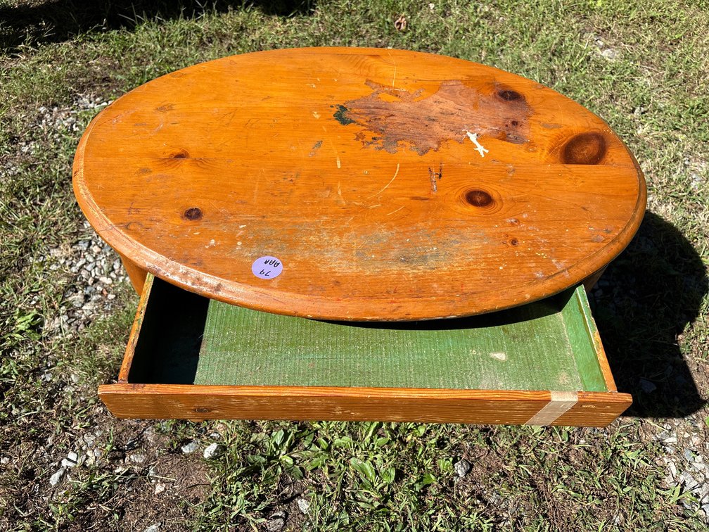 Pine Surrender Table