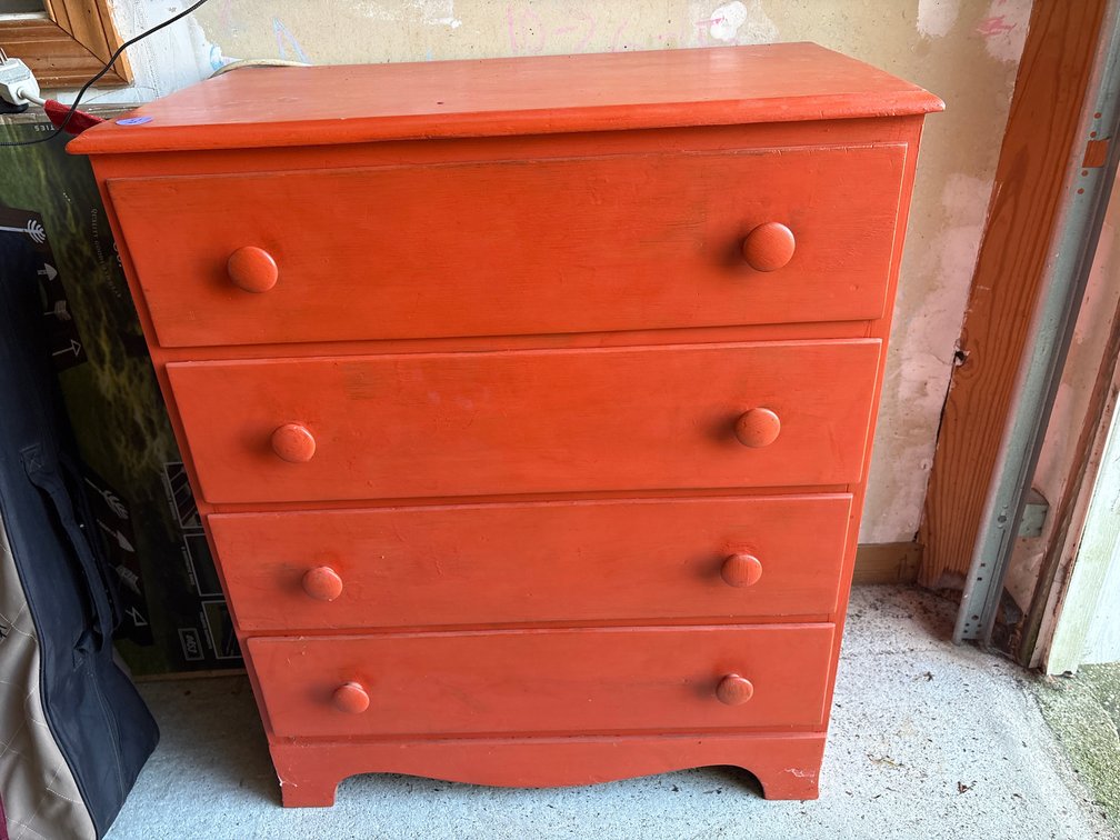 Hand-painted Solid Wood 4 Drawer Dresser