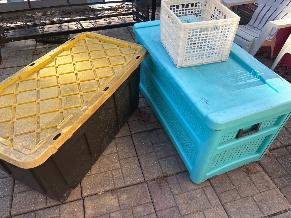 2 Large Bins
