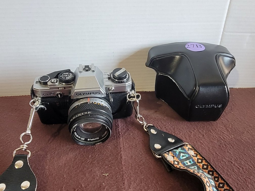 Olympus OM-10 Manual Camera + Olympus 50mm f/1.8 OM Lens With Case