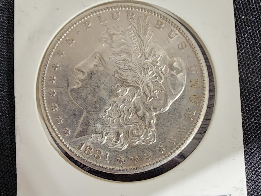 1881 S  A U. Liberty  Dollar