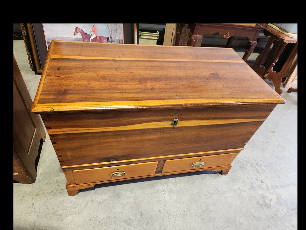Antique  Dove Tailed 6. Board  Blanket Chest bracket  Feet ( 2) Draw