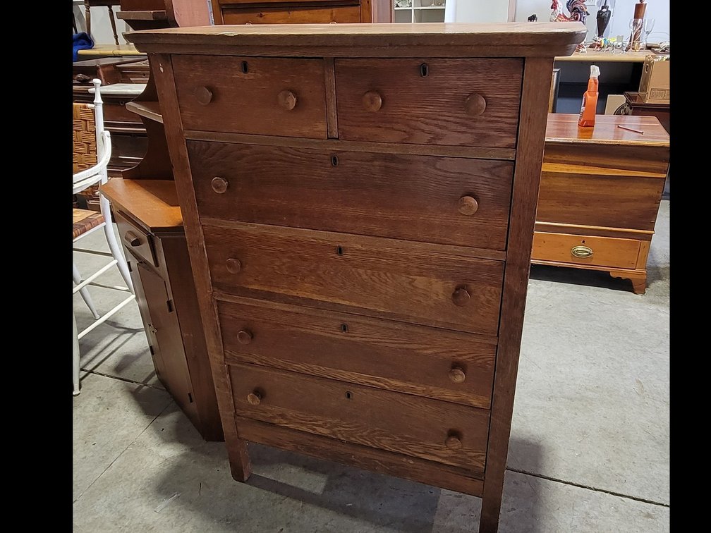 Antique 5 Drawer Wooden Dresser