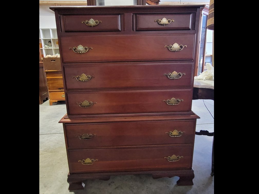 Solid Cherry 2 Over 5 Drawer Dresser 