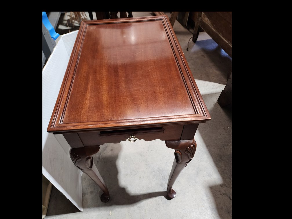 Vintage  Victorian  Stlye Accent Table