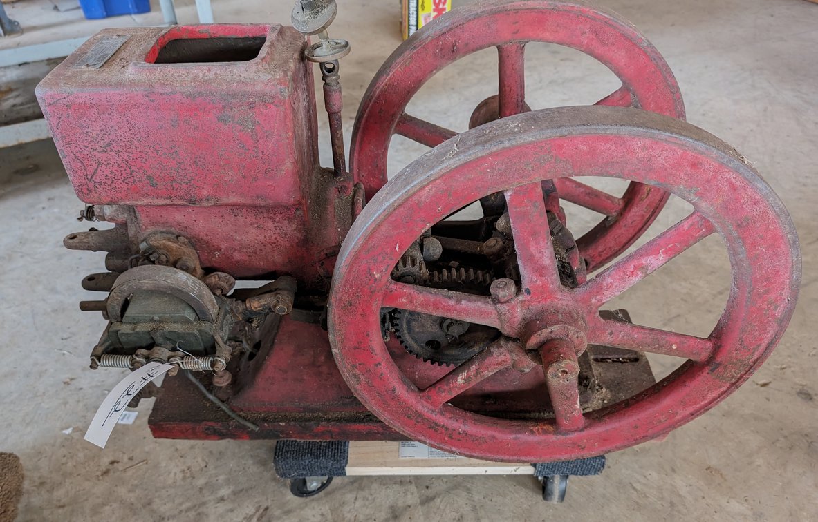 Vintage Hit and Miss Engine
