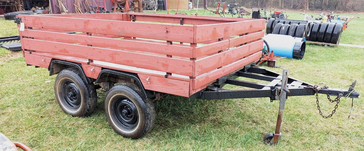 Tandem Axle Trailer with Fixed Sides