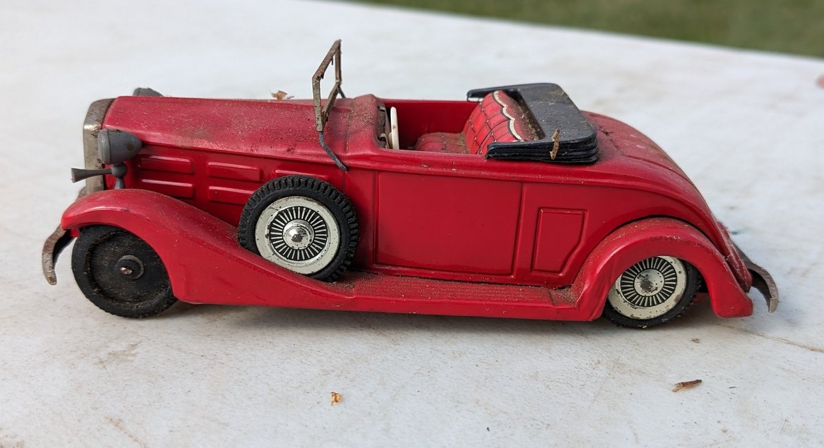 1933 Cadillac Tin Toy Car