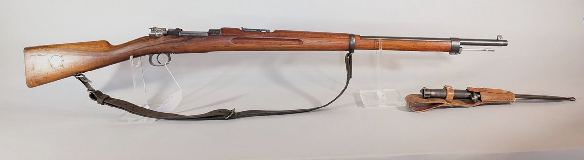 Carl Gustafs Stads Gevarsfaktori 1906 Bolt Action Rifle w/ Bayonet