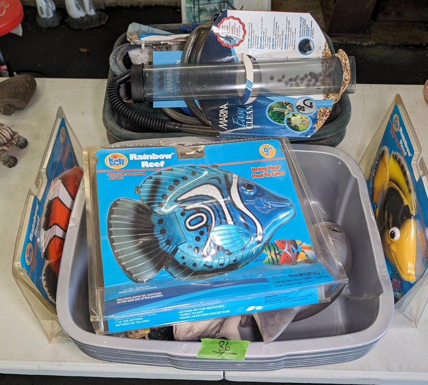 Tub of Fish Toys & Tub of Fish Tank Equipment