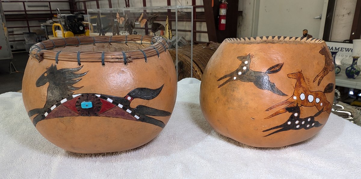 (2) Decorative Gourds Folk Art