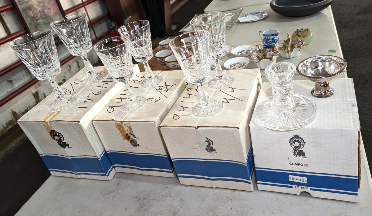 (6) Waterford Crystal Goblets, (12) Clarets & Candle Holder & 2 Oneida Holders